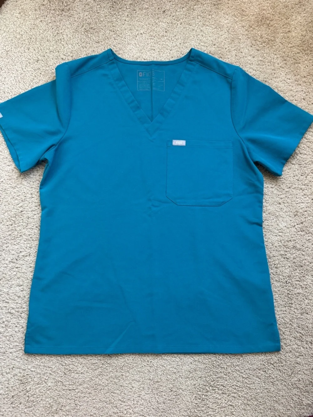 FIGS, M, Pacific Blue Catarina scrub top - Picture 2 of 3